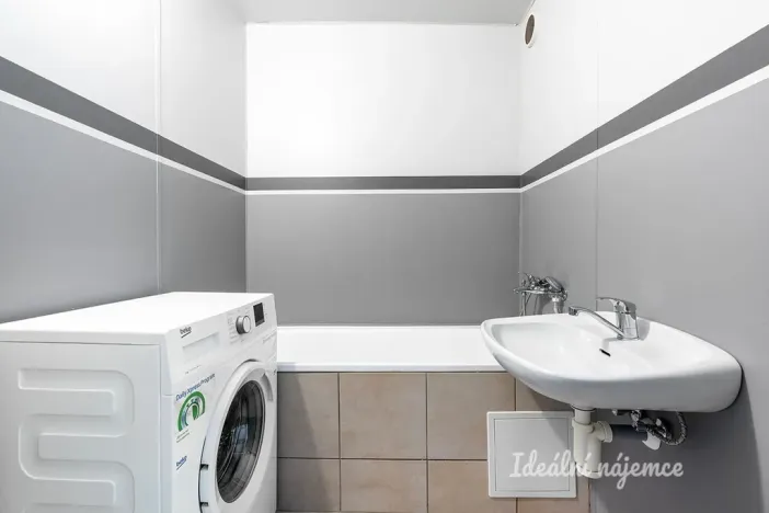 Pronájem bytu 3+kk, Praha - Žižkov, Blahoslavova, 72 m2