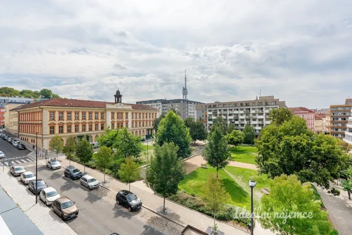 Pronájem bytu 3+kk, Praha - Žižkov, Blahoslavova, 72 m2