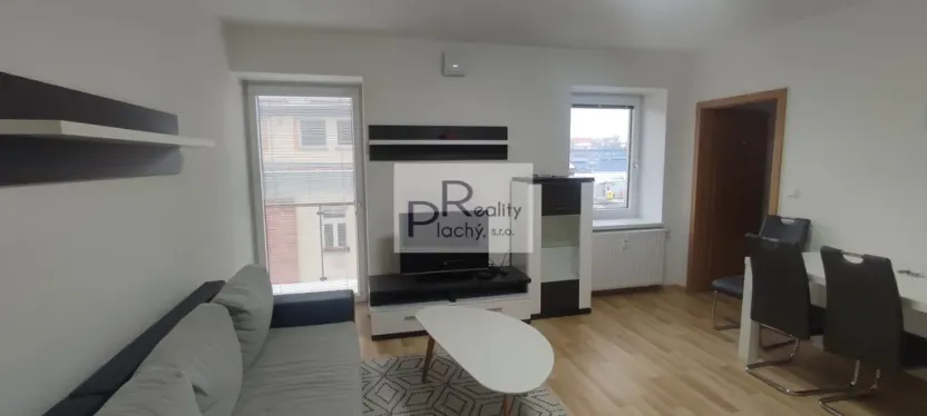 Pronájem bytu 2+kk, Znojmo, Žižkovo náměstí, 44 m2