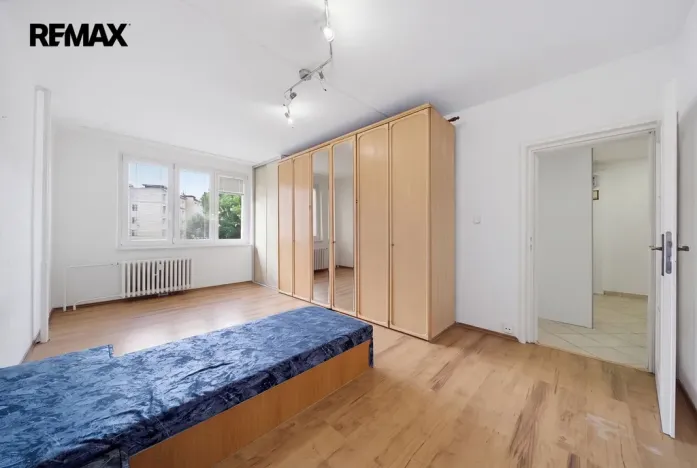 Prodej bytu 2+1, Karlovy Vary - Rybáře, Plešivecká, 64 m2