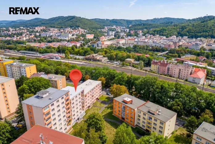 Prodej bytu 2+1, Karlovy Vary - Rybáře, Plešivecká, 64 m2