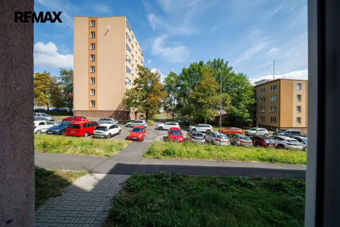 Prodej bytu 2+1, Karlovy Vary - Rybáře, Plešivecká, 64 m2