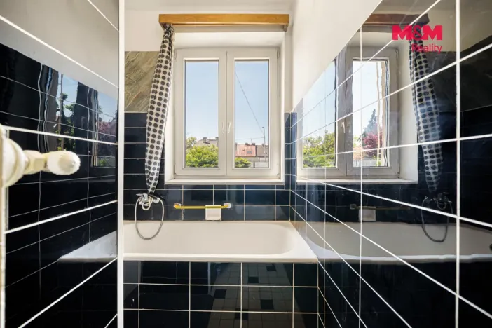Prodej bytu 2+1, Praha - Strašnice, Královická, 52 m2