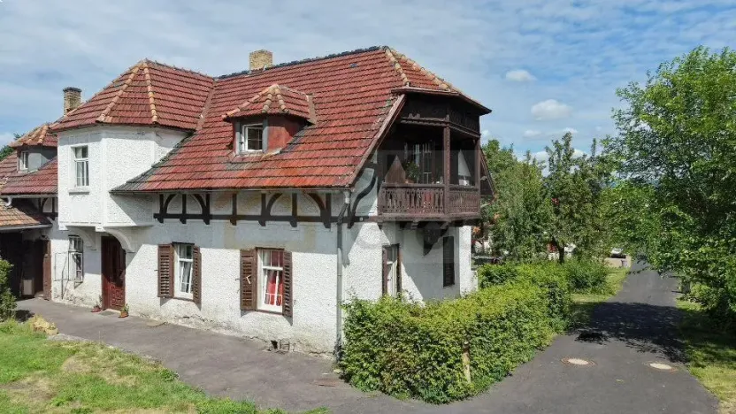 Prodej výrobních prostor, Jenišov, 700 m2