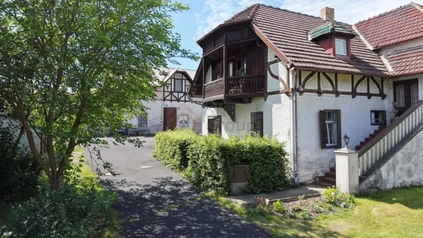 Prodej výrobních prostor, Jenišov, 700 m2