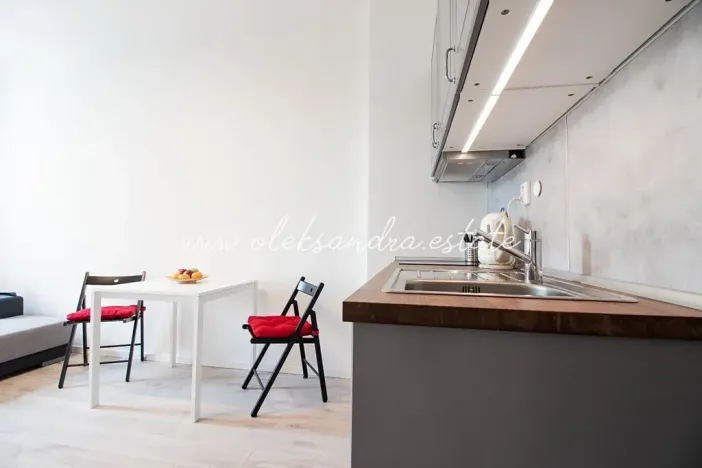 Pronájem bytu 2+kk, Praha - Smíchov, Strakonická, 38 m2