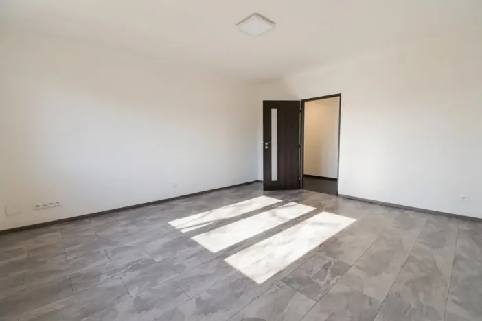 Pronájem bytu 3+1, Plzeň, U Světovaru, 70 m2
