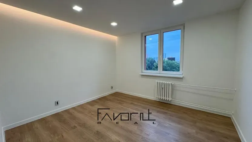Prodej bytu 3+1, Ostrava, Gen. Píky, 67 m2