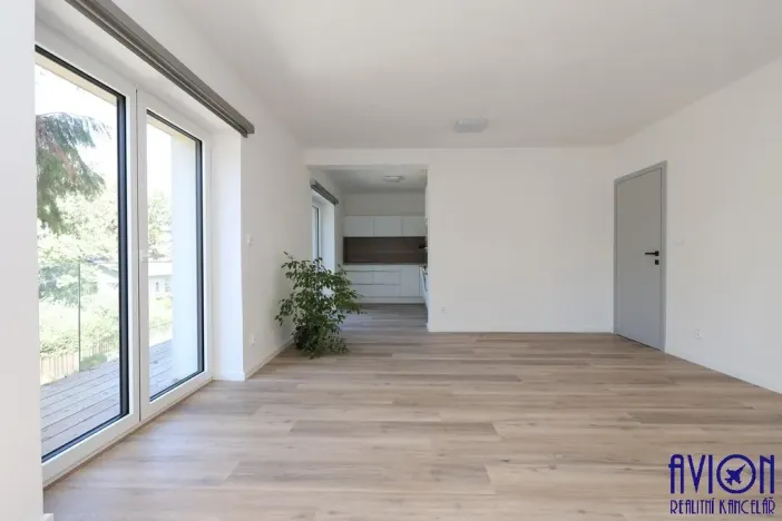 Pronájem bytu 4+kk, Praha - Stodůlky, V borovičkách, 88 m2