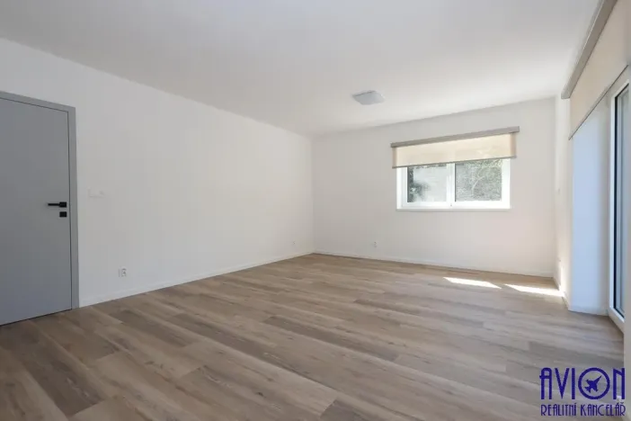Pronájem bytu 4+kk, Praha - Stodůlky, V borovičkách, 88 m2