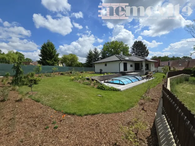 Prodej rodinného domu, Sulice, Staroželivecká, 157 m2