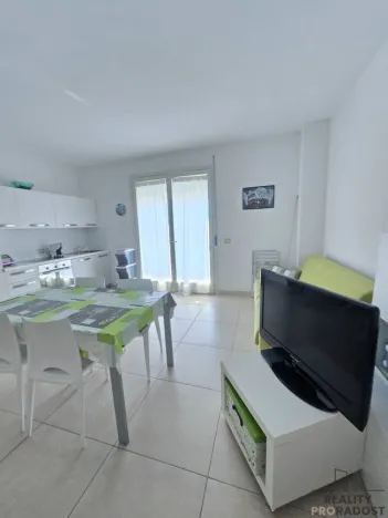 Prodej bytu 1+kk, Viale della Vittoria,Zona Mare,, 47 m2