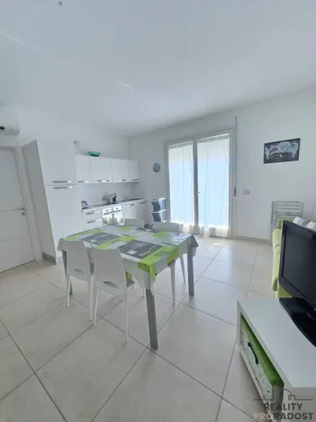 Prodej bytu 1+kk, Viale della Vittoria,Zona Mare,, 47 m2