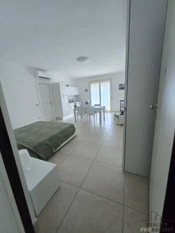 Prodej bytu 1+kk, Viale della Vittoria,Zona Mare,, 47 m2