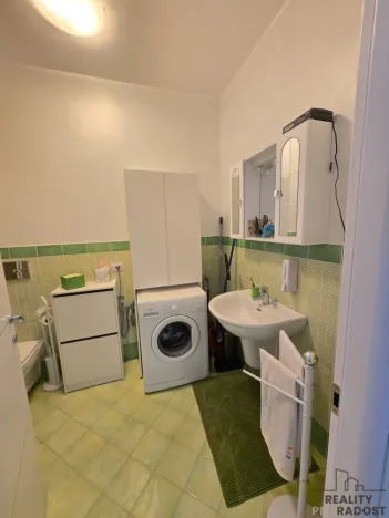 Prodej bytu 1+kk, Viale della Vittoria,Zona Mare,, 47 m2