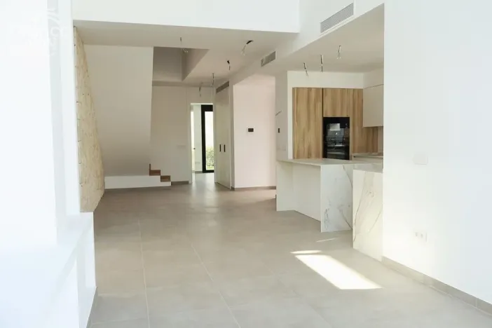 Prodej rodinného domu, Alfas del Pi, Alicante, Španělsko, 203 m2