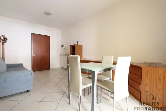 Prodej bytu 3+1, Via Terracini,Villa Rosa,, 91 m2