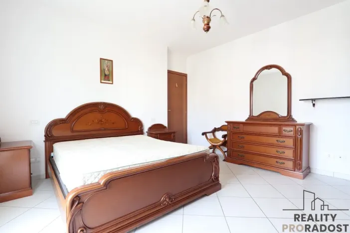 Prodej bytu 3+1, Via Terracini,Villa Rosa,, 91 m2