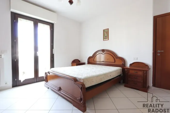 Prodej bytu 3+1, Via Terracini,Villa Rosa,, 91 m2