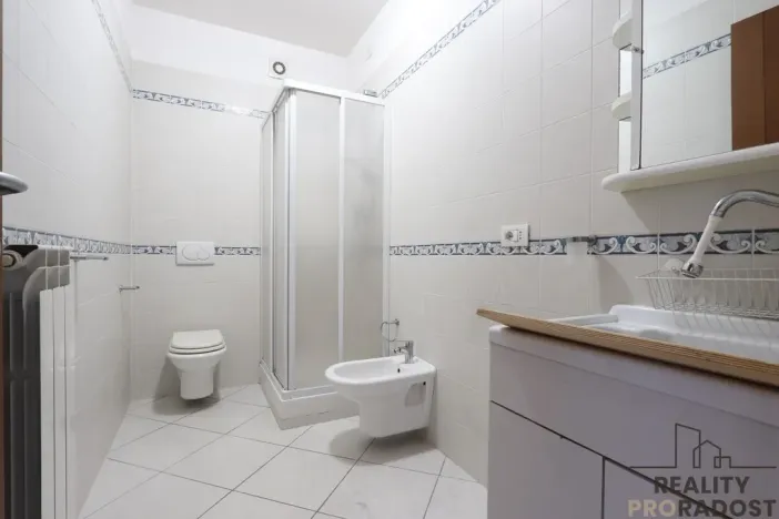 Prodej bytu 3+1, Via Terracini,Villa Rosa,, 91 m2
