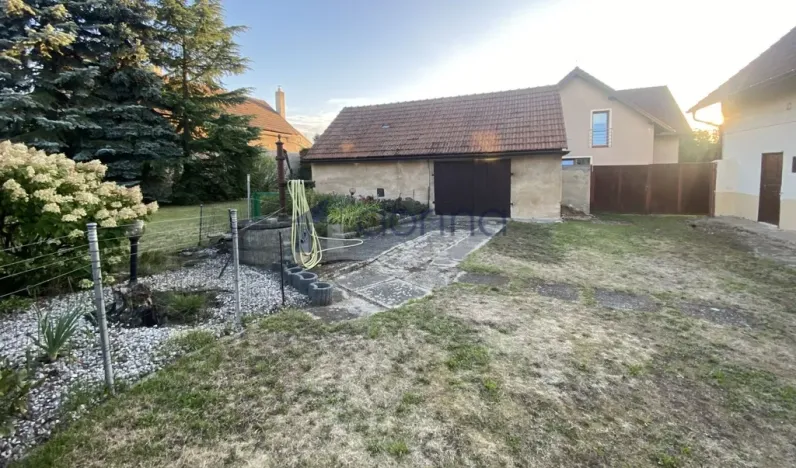 Pronájem bytu 2+1, Praha, Formanská, 70 m2
