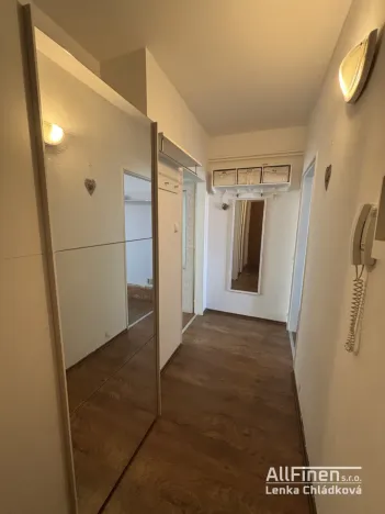 Prodej bytu 1+1, Znojmo, Pražská, 37 m2