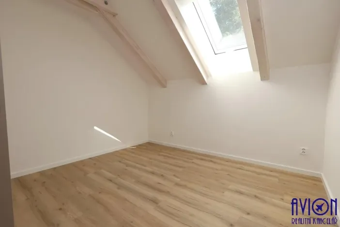 Pronájem bytu 4+kk, Praha - Stodůlky, V borovičkách, 105 m2