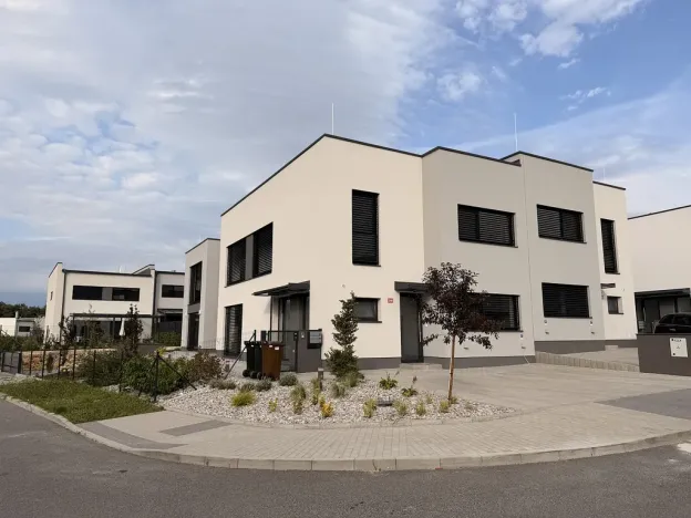 Pronájem bytu 3+kk, Mladá Boleslav - Chrást, 74 m2