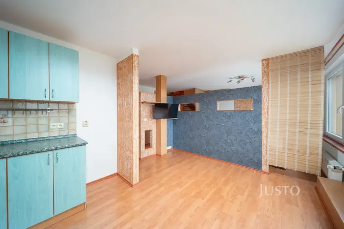 Prodej bytu 1+kk, Třeboň - Třeboň II, Šmeralova, 42 m2