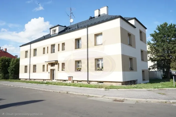 Prodej bytu 1+1, Jaroměř, Na Vrších, 40 m2