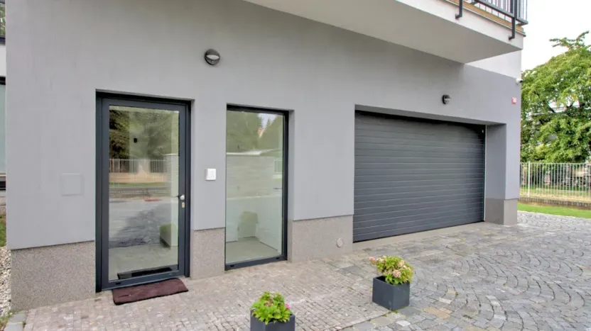 Pronájem bytu 2+kk, Dobřichovice, Anglická, 70 m2