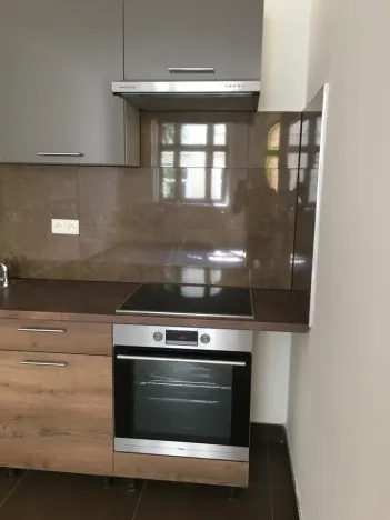 Pronájem bytu 2+kk, Teplice, 69 m2