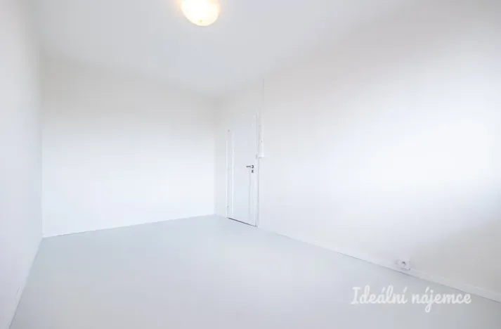 Pronájem bytu 3+kk, Praha - Žižkov, Lupáčova, 62 m2