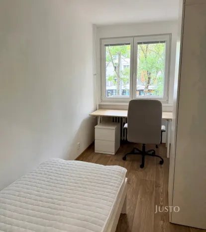 Pronájem pokoje, Hradec Králové - Slezské Předměstí, Markovická, 15 m2
