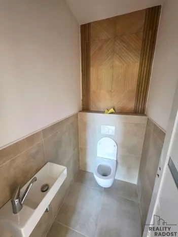 Prodej rodinného domu, Karlovy Vary, 101 m2