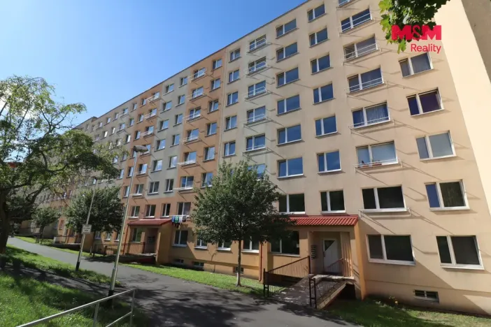 Prodej bytu 1+kk, Most, Česká, 33 m2