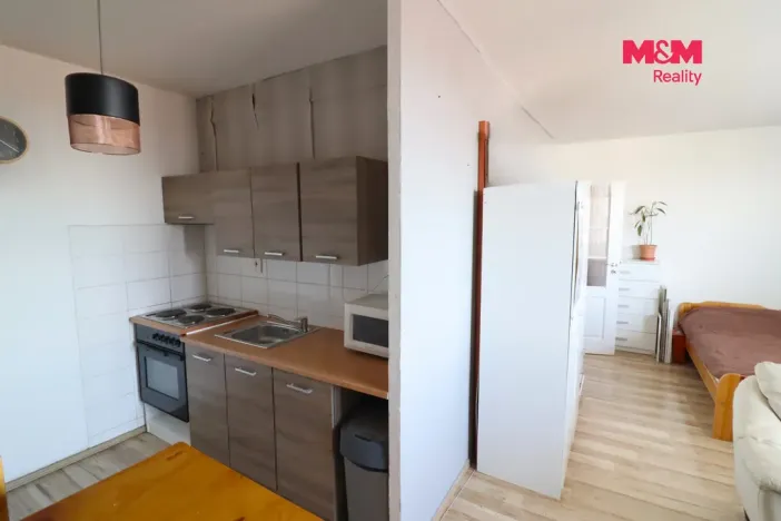 Prodej bytu 1+kk, Most, Česká, 33 m2