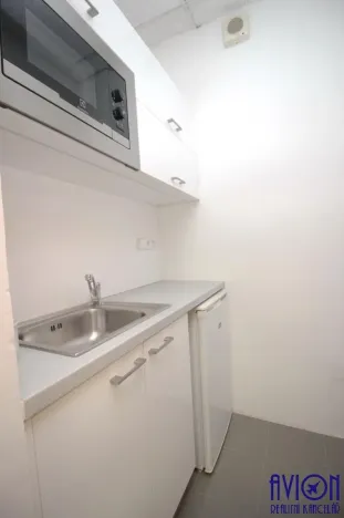 Pronájem kanceláře, Praha - Smíchov, Bozděchova, 50 m2