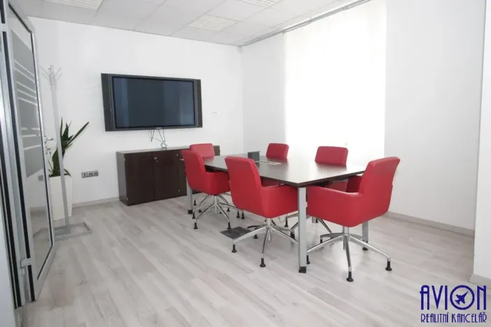 Pronájem kanceláře, Praha - Smíchov, Bozděchova, 50 m2