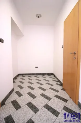 Pronájem kanceláře, Praha - Smíchov, Bozděchova, 31 m2