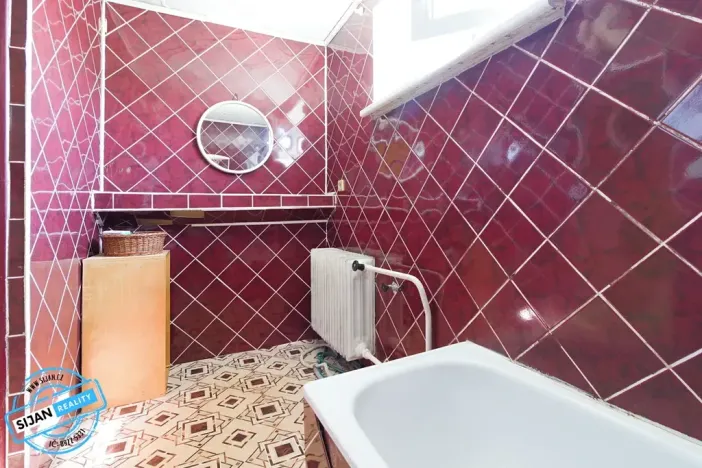 Prodej vícegeneračního domu, Karlovice, 234 m2