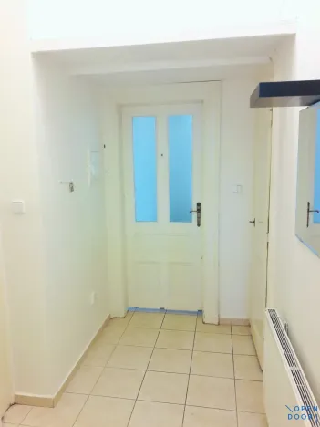 Pronájem bytu 2+1, Praha - Bubeneč, Korunovační, 70 m2