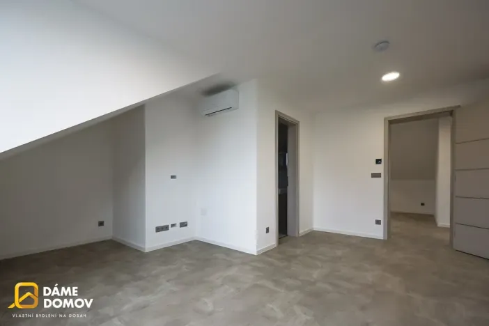 Pronájem bytu 3+1, Dubňany, Komenského, 129 m2