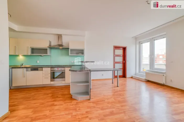 Prodej bytu 4+kk, Praha - Stodůlky, Přeučilova, 199 m2