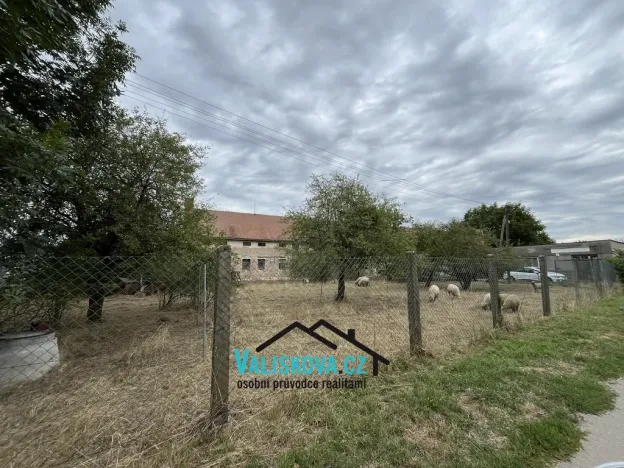 Prodej výrobních prostor, Kroměříž - Bílany, 6327 m2