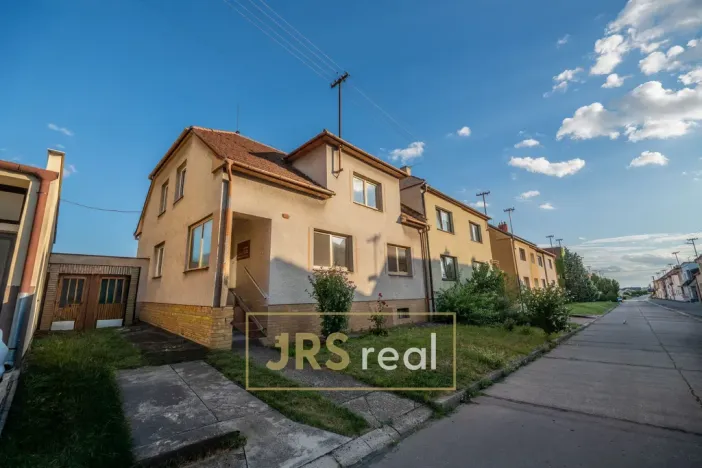Prodej rodinného domu, Vnorovy - Lidéřovice, 250 m2