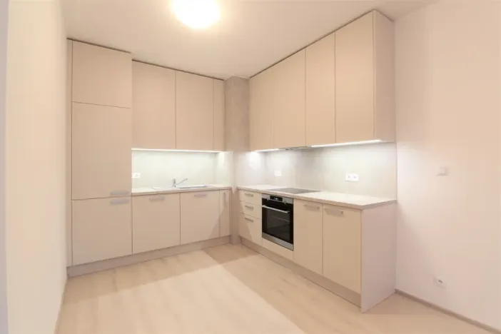 Pronájem bytu 2+kk, Praha - Letňany, Hlučkova, 60 m2