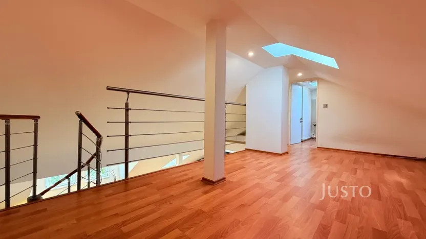Pronájem bytu 2+kk, Praha - Žižkov, Roháčova, 94 m2