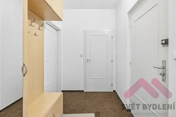 Pronájem bytu 2+kk, Praha - Krč, Tavolníková, 52 m2