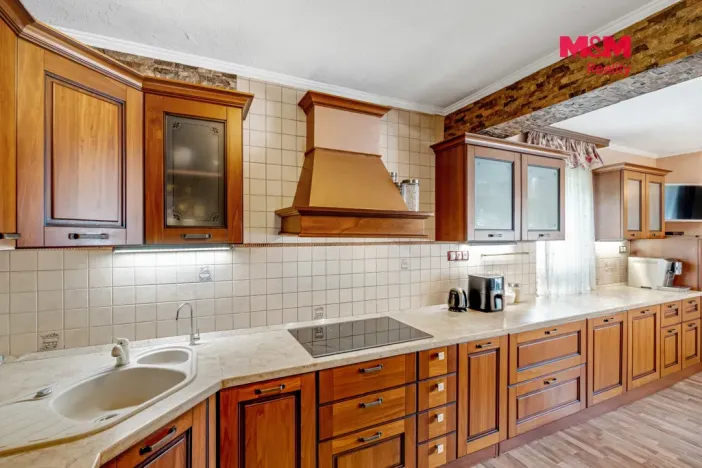 Prodej rodinného domu, Předboj, Pod Hřištěm, 283 m2